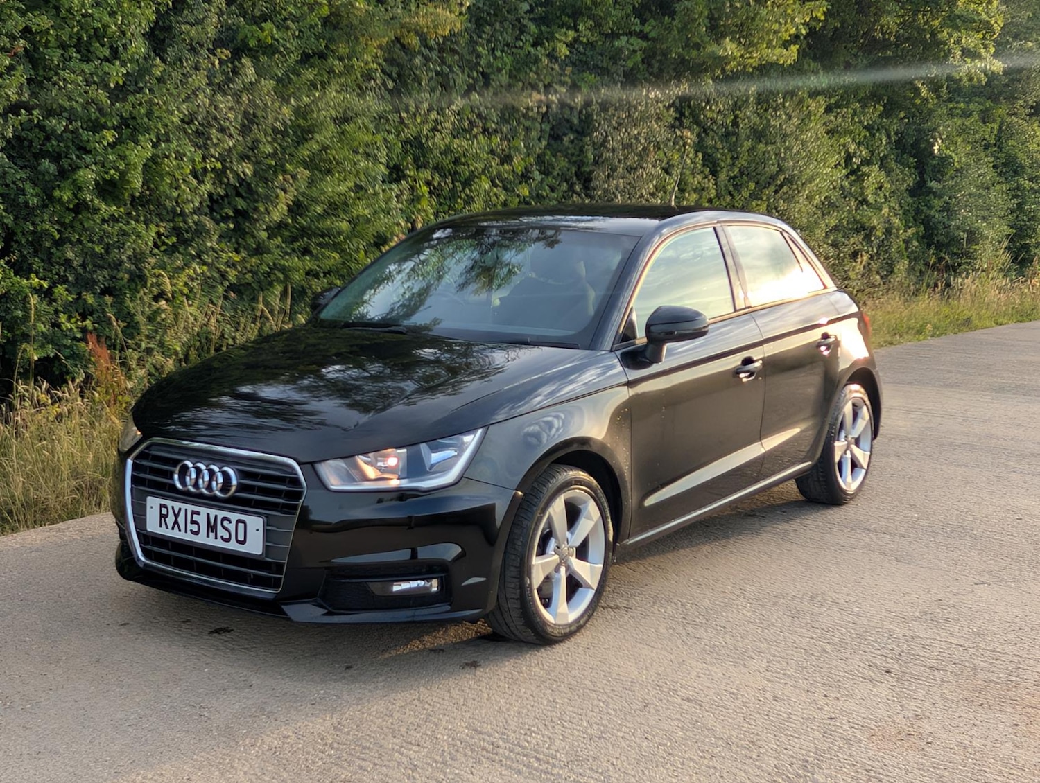 Used Audi A1 2015 for sale - 76574844: Photo 3