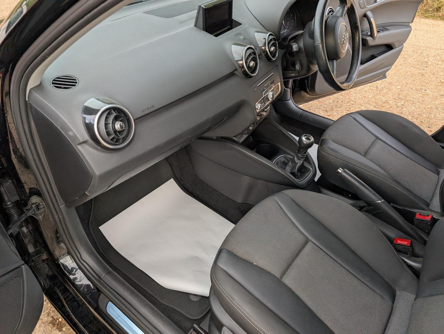 Used Audi A1 2015 for sale - 76574844: Photo 30