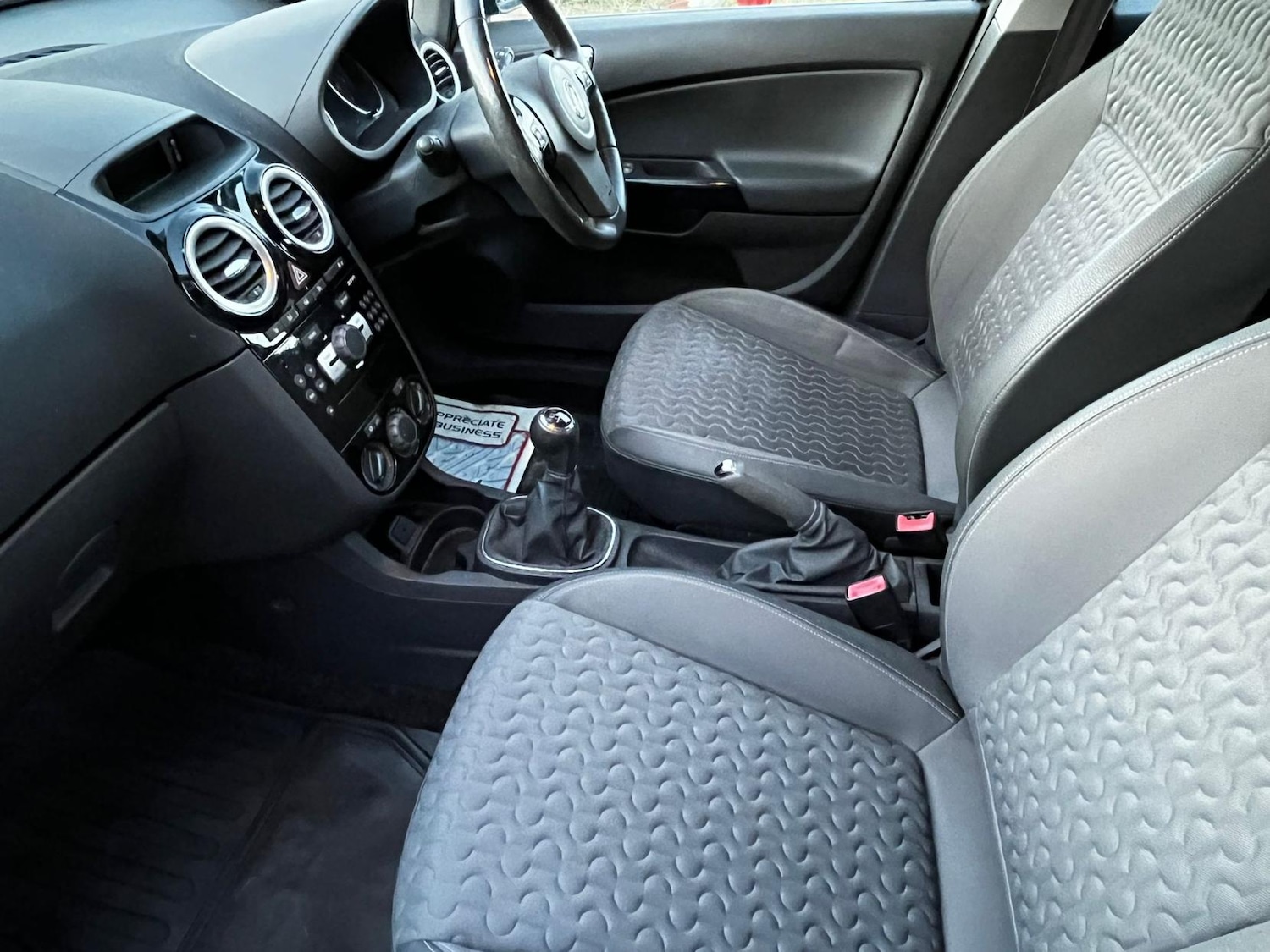 Used Vauxhall Corsa 2015 for sale - 76477023: Photo 23