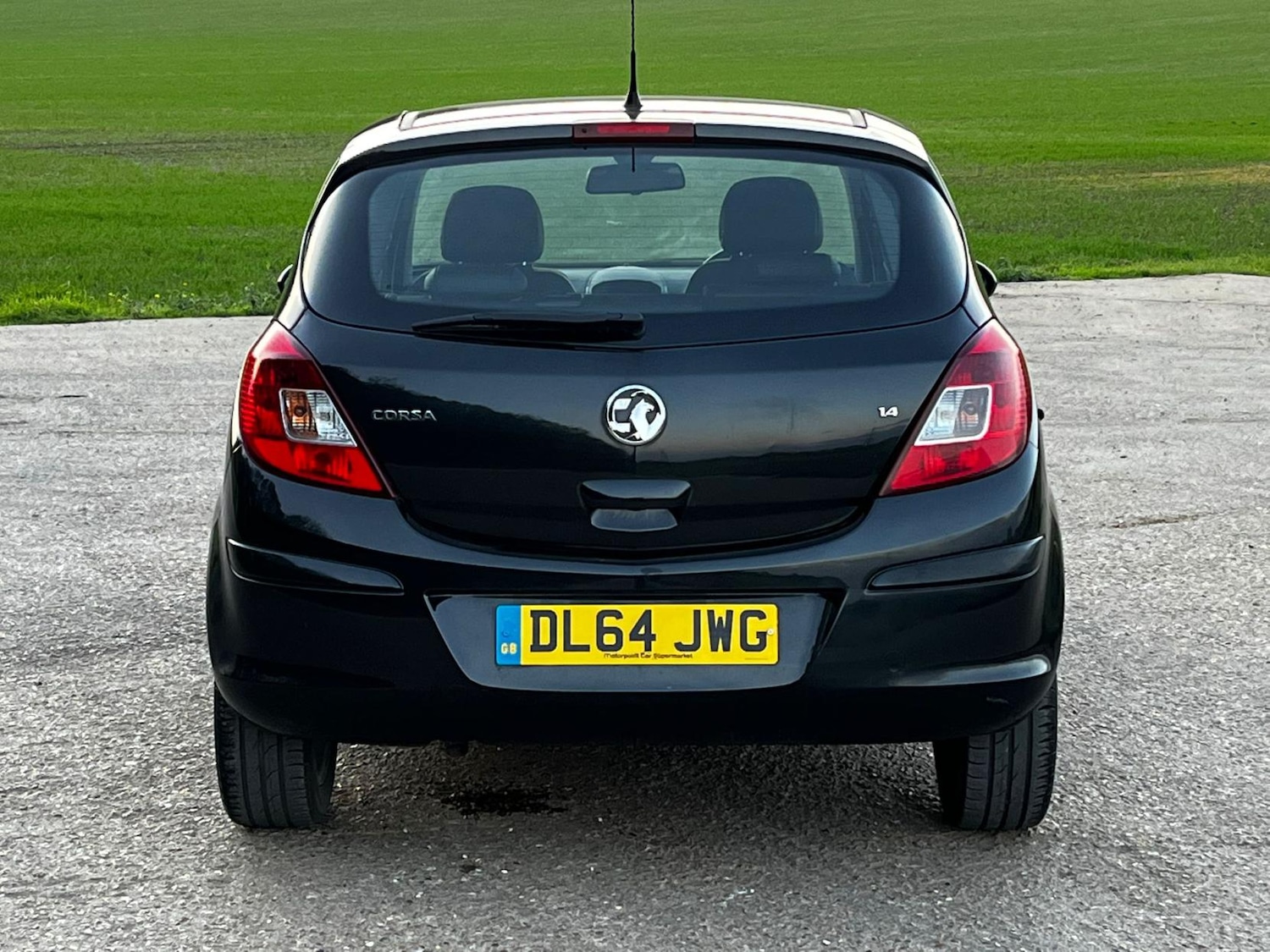 Used Vauxhall Corsa 2015 for sale - 76477023: Photo 6