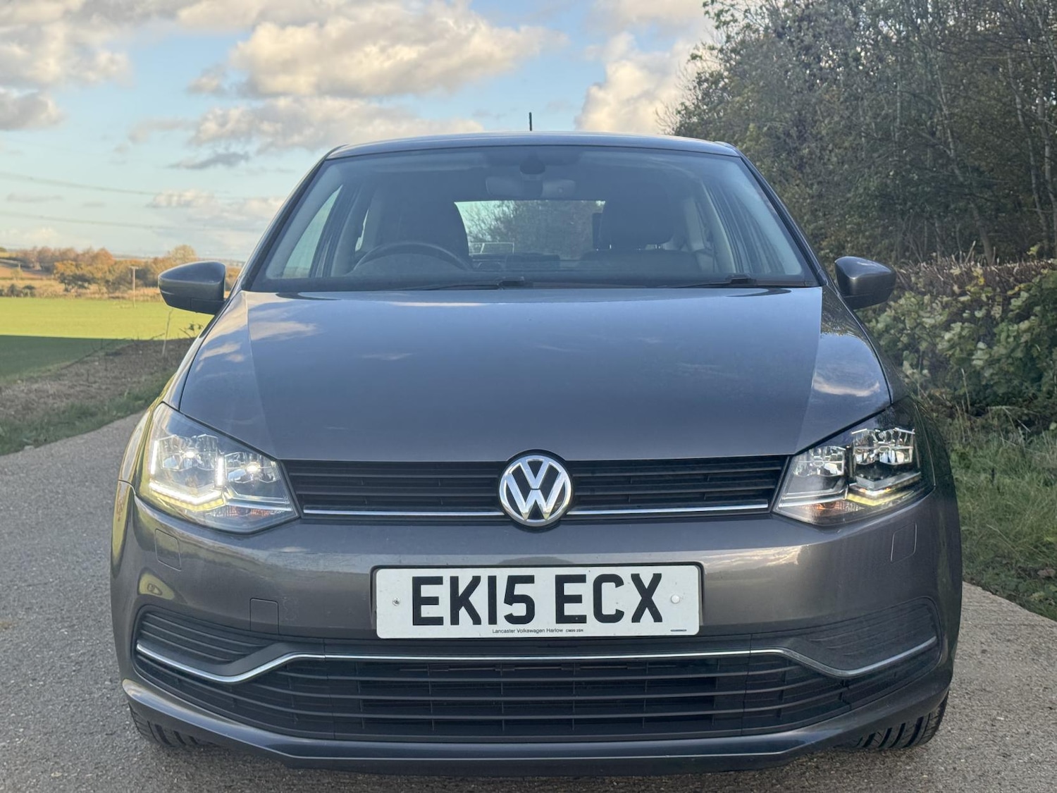 Used Volkswagen Polo 2015 for sale - 76449454: Photo 4