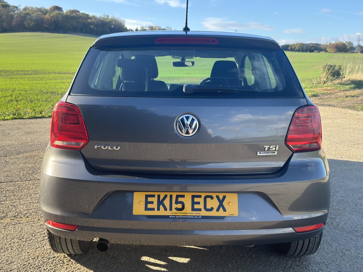 Used Volkswagen Polo 2015 for sale - 76449454: Photo 6