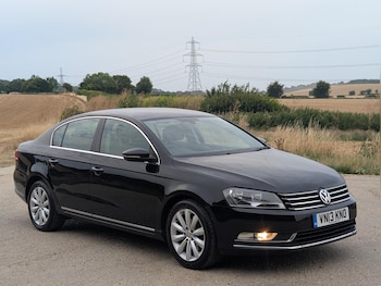 Volkswagen - Passat