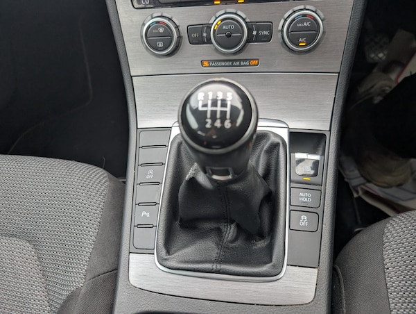 Used Volkswagen Passat 2013 for sale - 75590729: Photo 23
