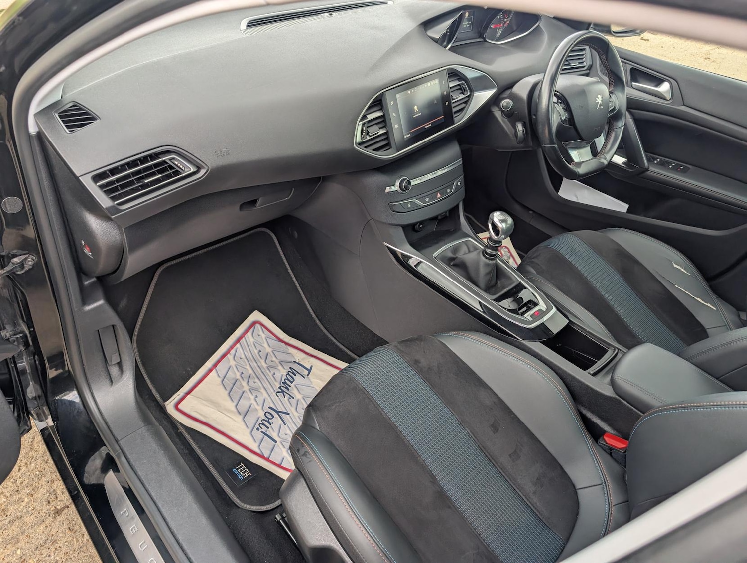 Used Peugeot 308 2019 for sale - 76350673: Photo 23