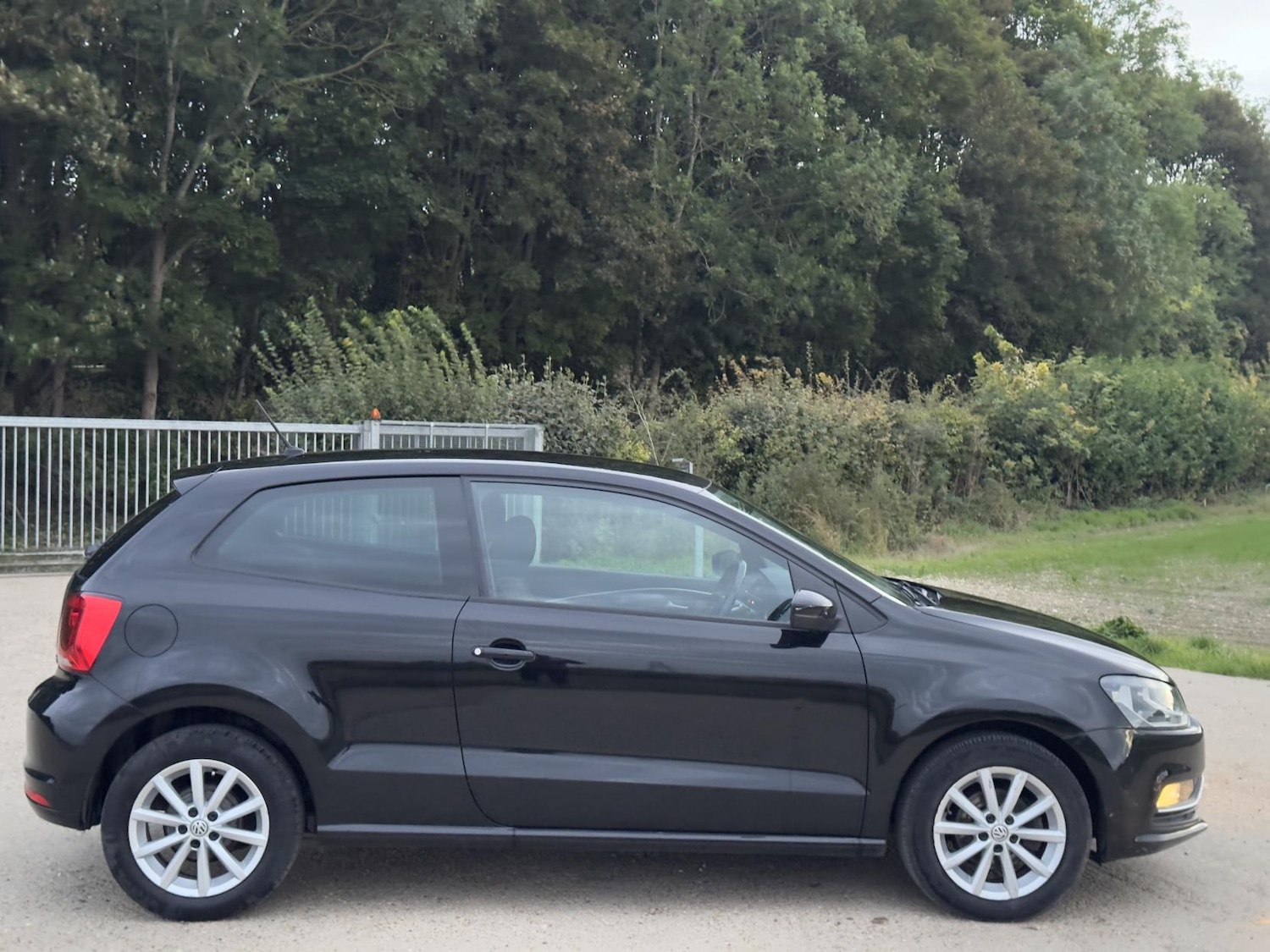 Used Volkswagen Polo 2016 for sale - 76415622: Photo 12