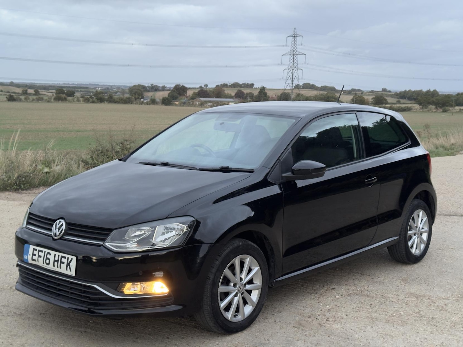 Used Volkswagen Polo 2016 for sale - 76415622: Photo 4