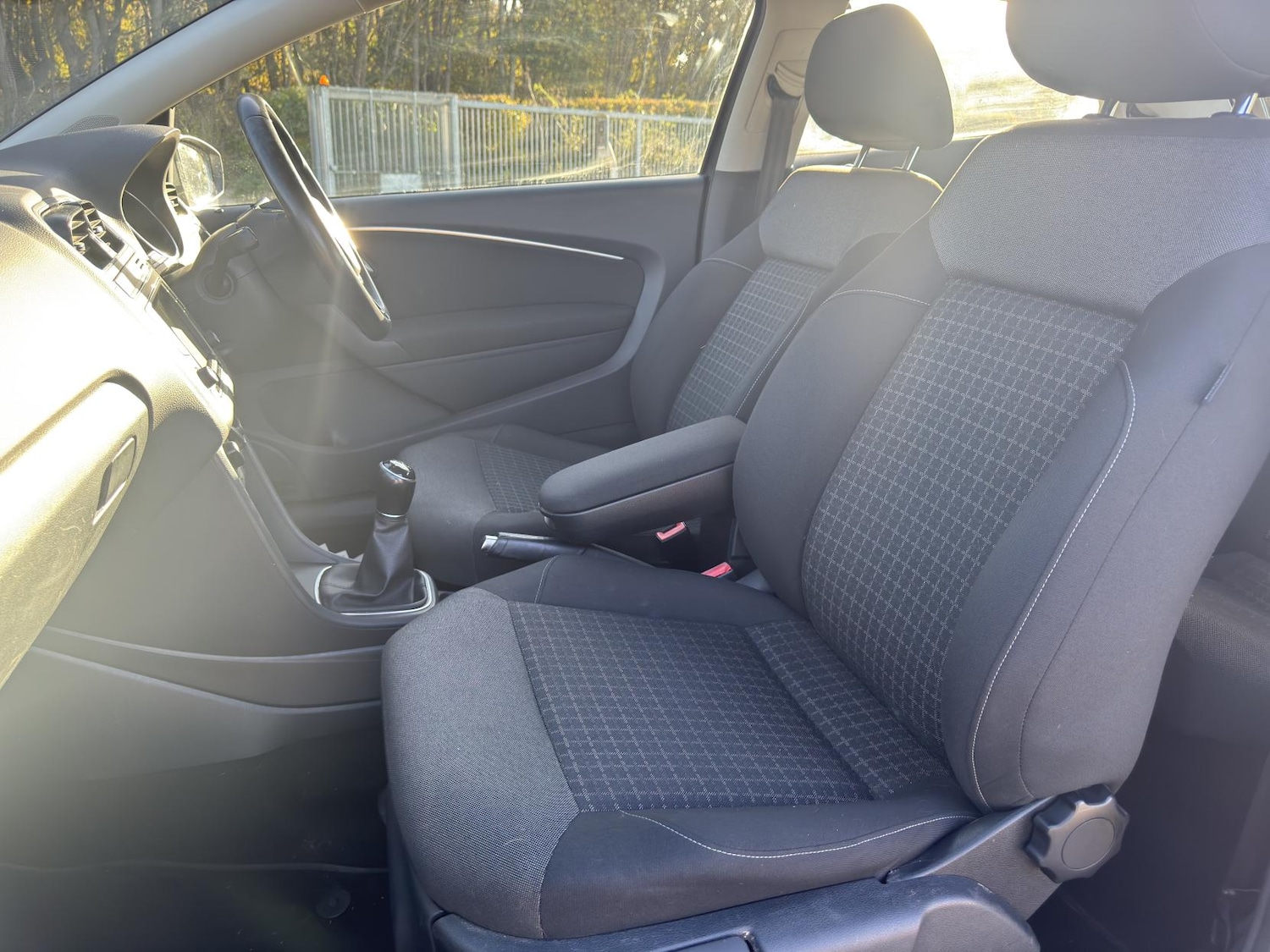 Used Volkswagen Polo 2015 for sale - 76574846: Photo 20