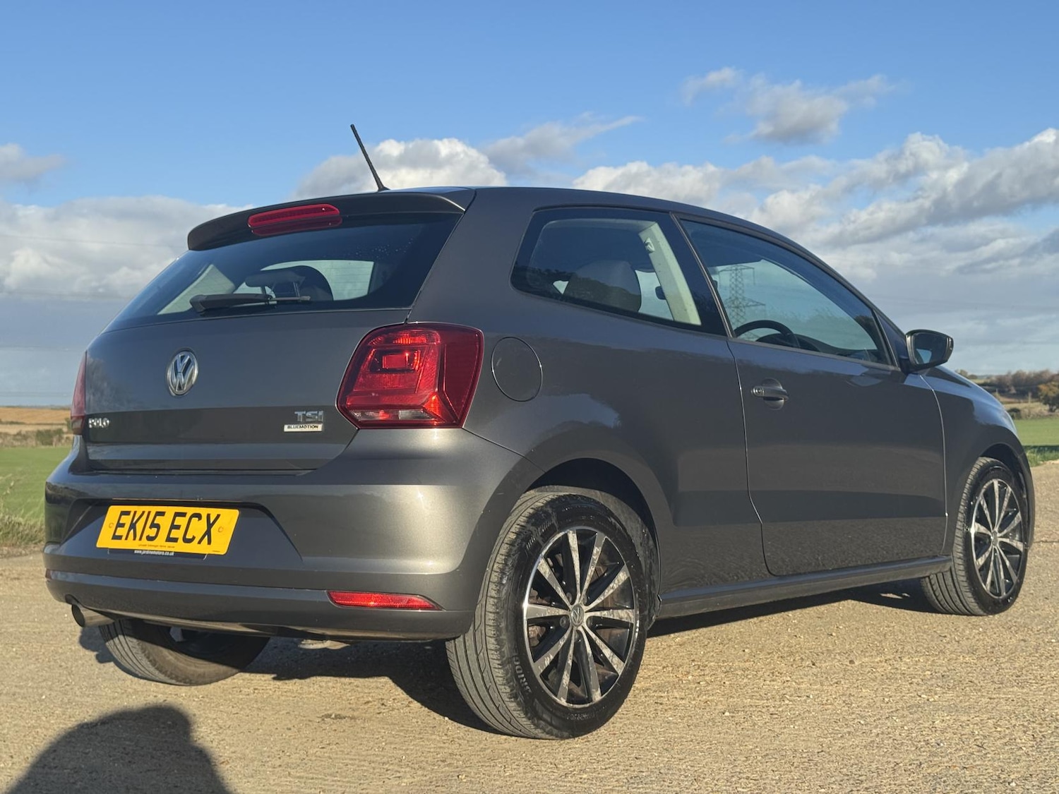 Used Volkswagen Polo 2015 for sale - 76574846: Photo 32