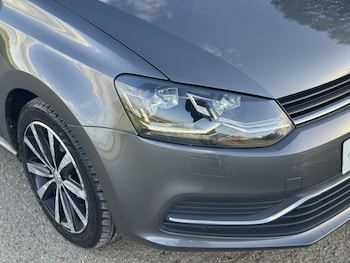 Used Volkswagen Polo 2015 for sale - 76574846: Photo