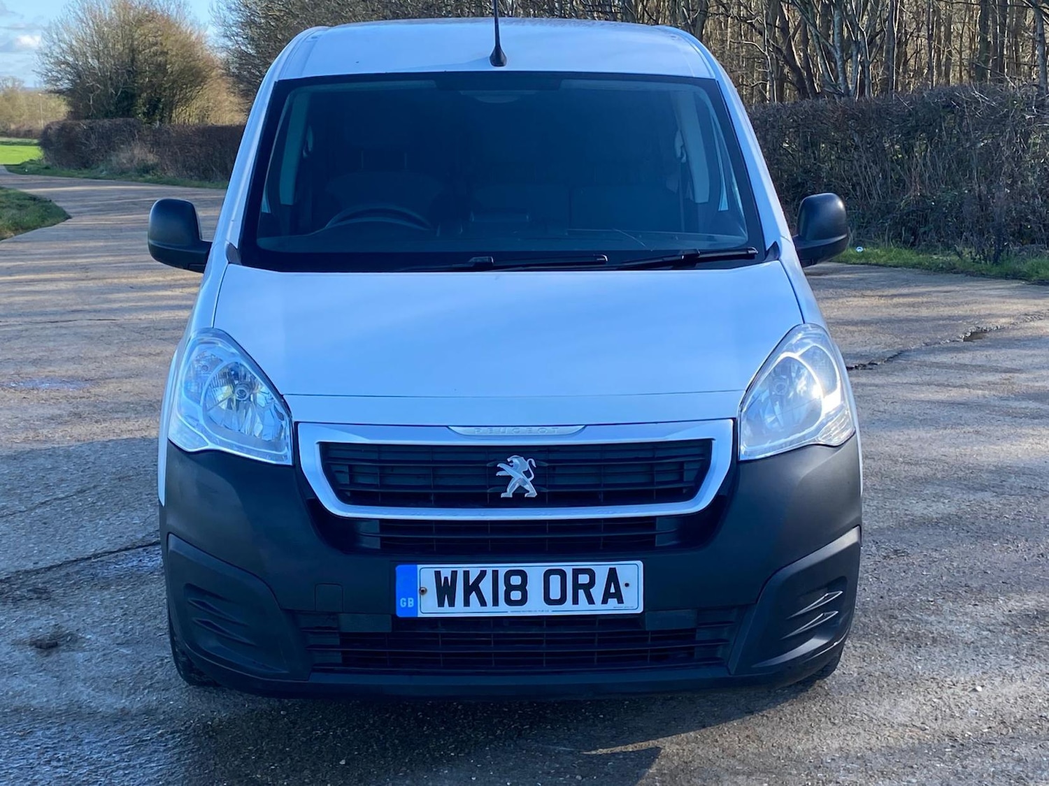 Used Peugeot Partner 2018 for sale - 77564343: Photo 2
