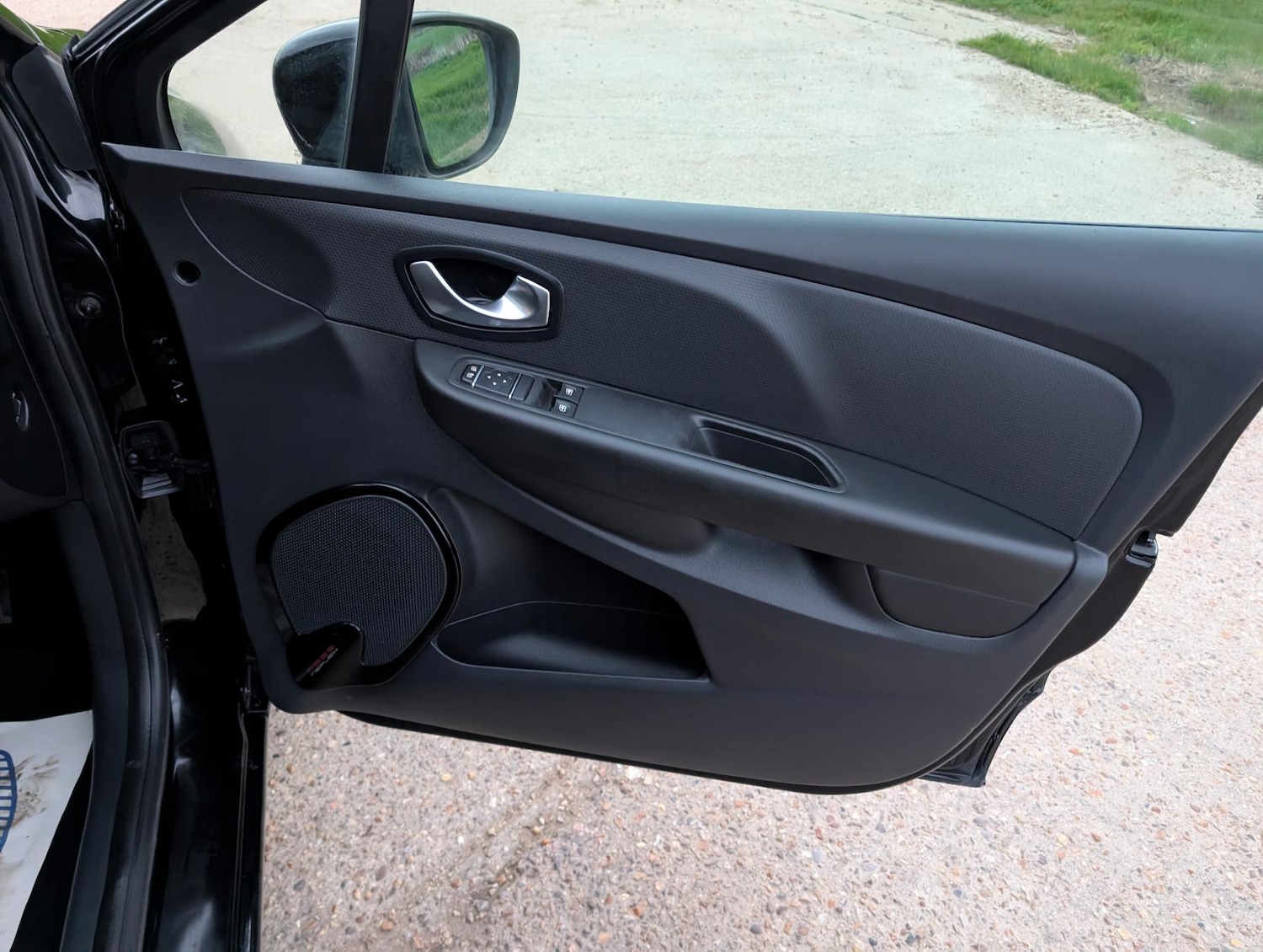 Used Renault Clio 2017 for sale - 78028154: Photo 19