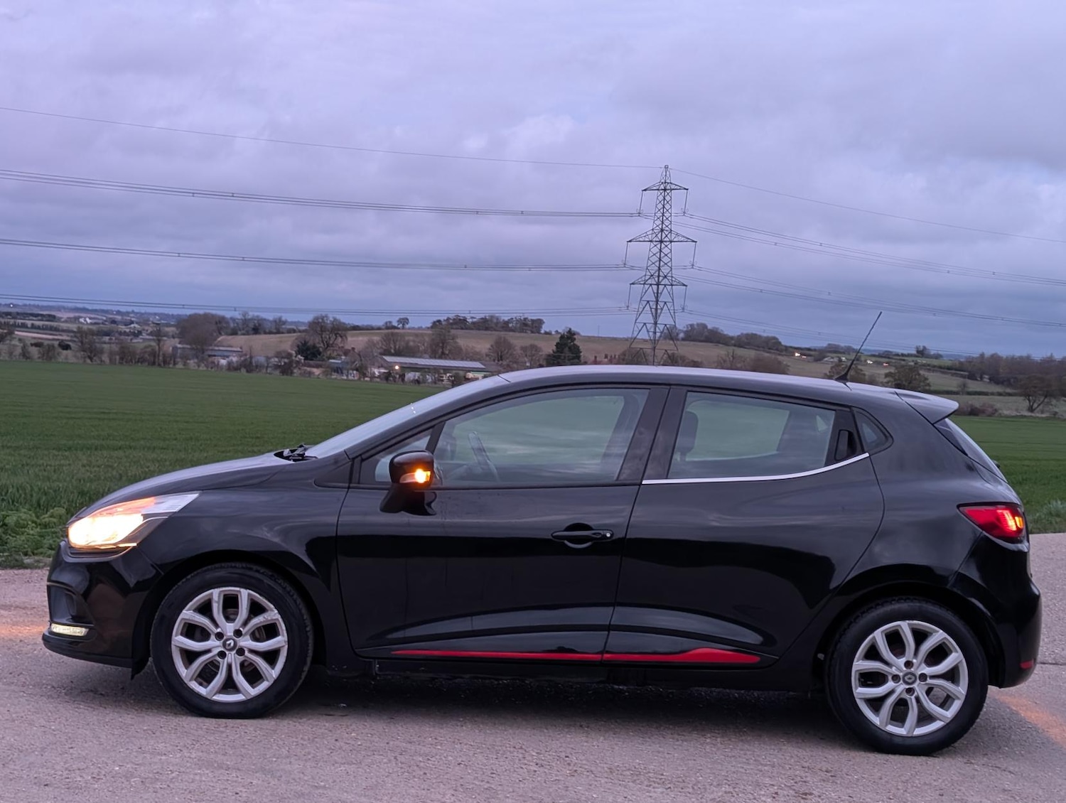 Used Renault Clio 2017 for sale - 78028154: Photo 3