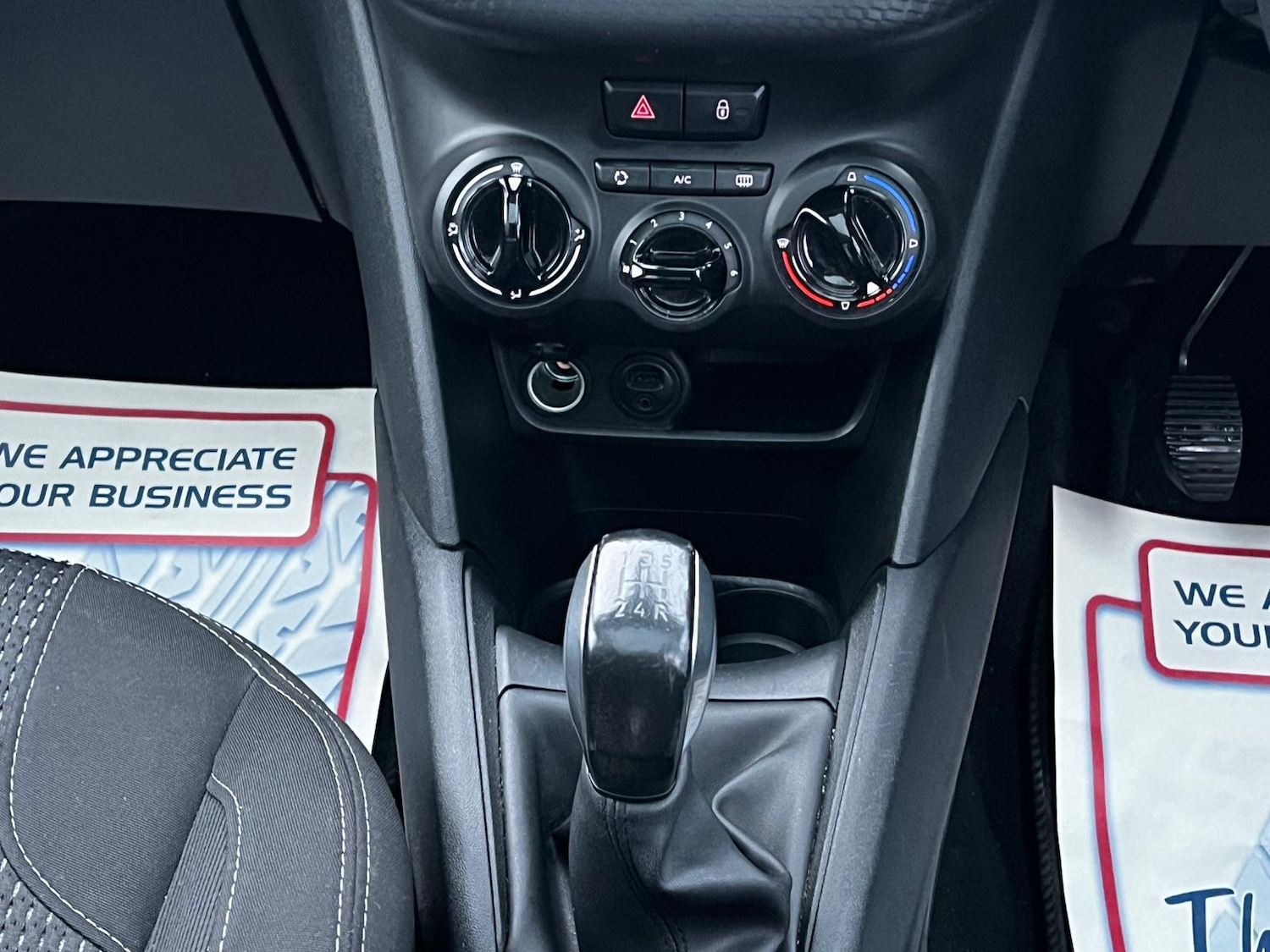 Used Peugeot 208 2016 for sale - 76560668: Photo 10