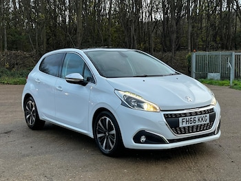 Used Peugeot 208 2016 for sale - 76560668: Photo