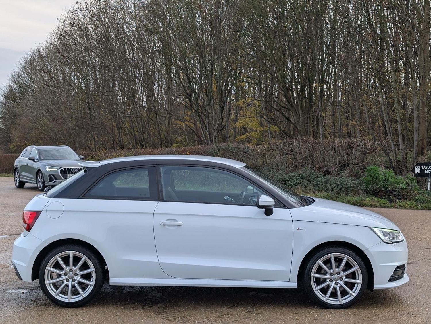 Used Audi A1 2017 for sale - 76835178: Photo 8