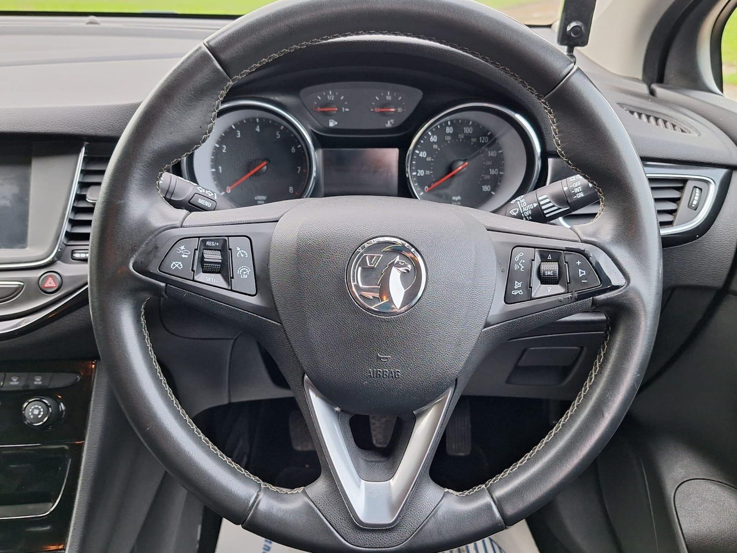 Used Vauxhall Astra 2018 for sale - 76741848: Photo 10