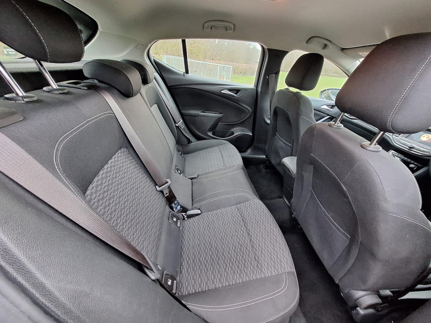 Used Vauxhall Astra 2018 for sale - 76741848: Photo 17