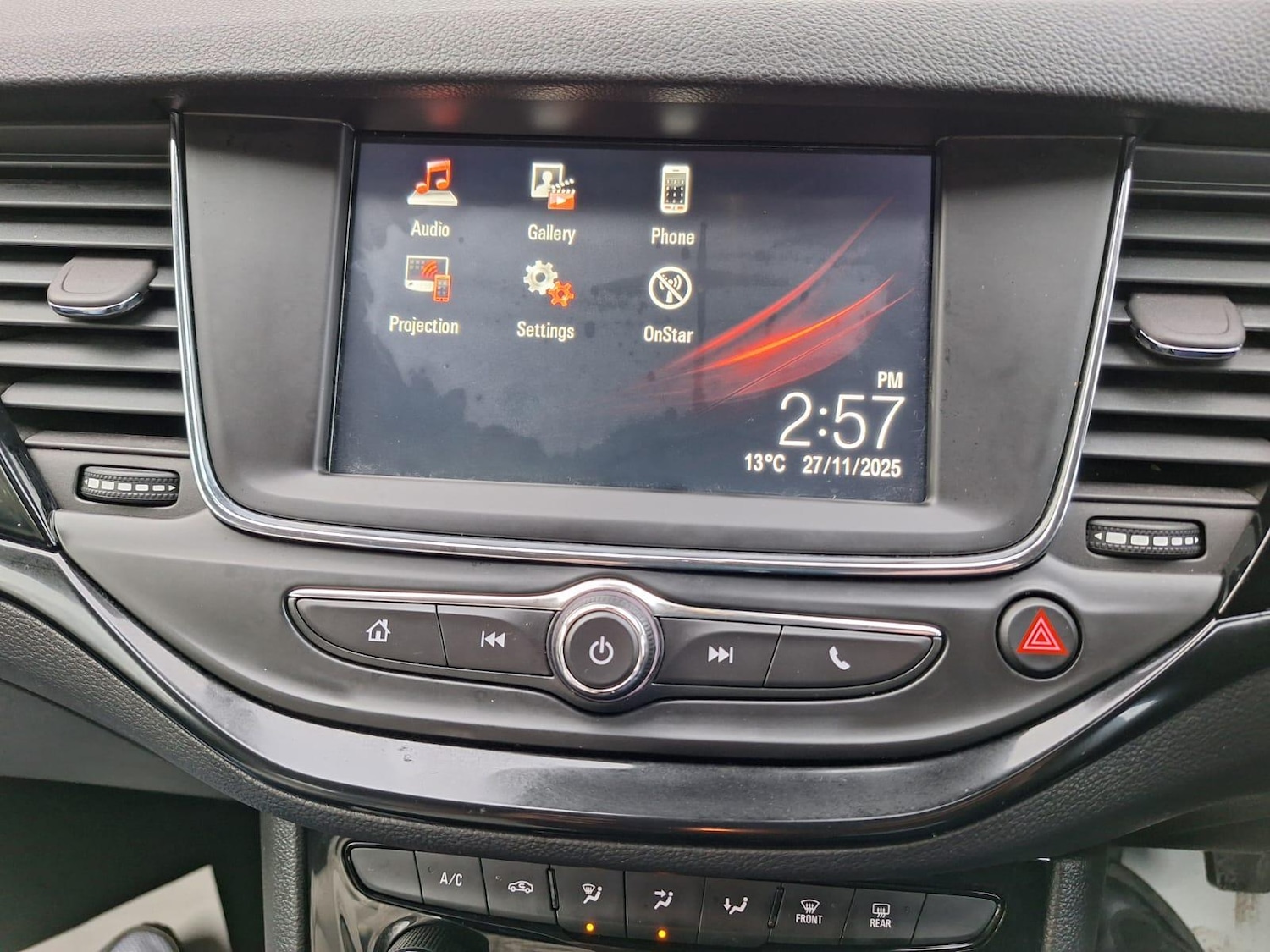 Used Vauxhall Astra 2018 for sale - 76741848: Photo 18