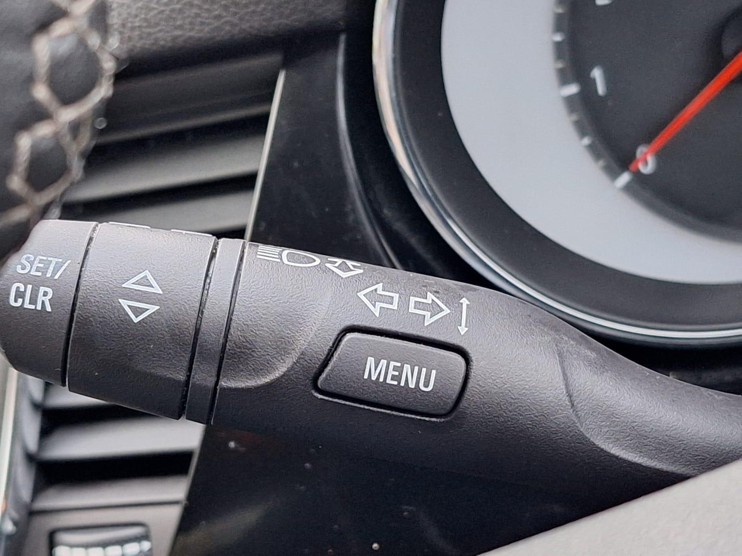 Used Vauxhall Astra 2018 for sale - 76741848: Photo 25