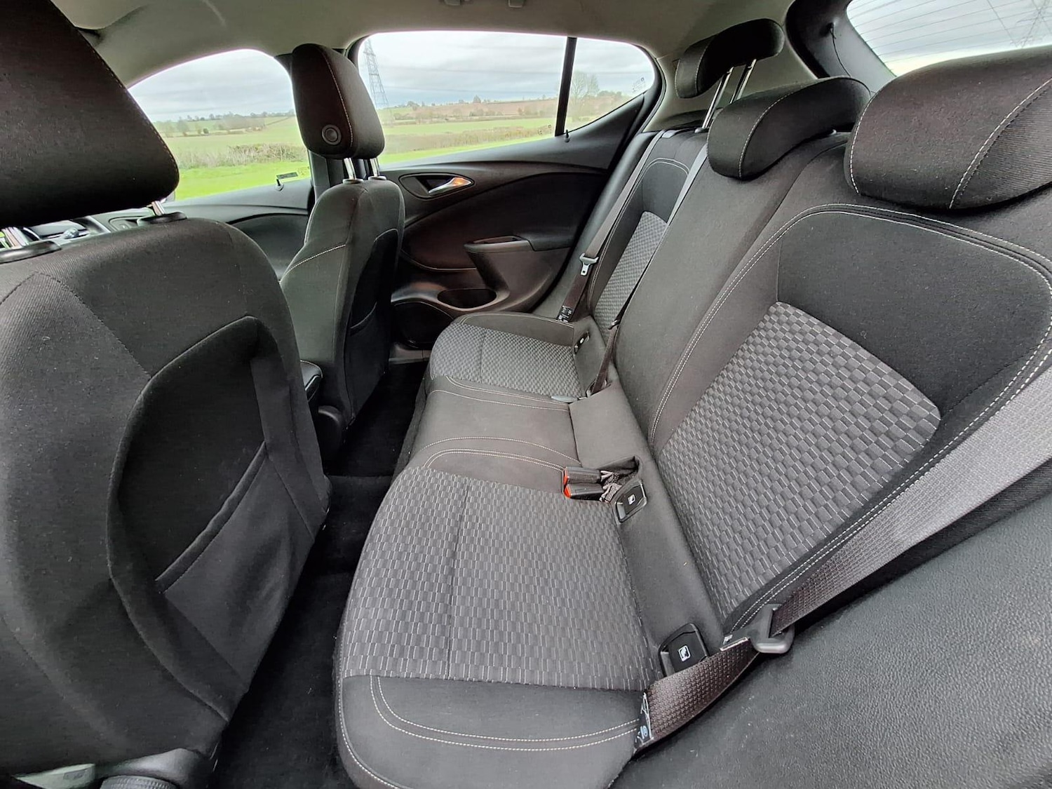 Used Vauxhall Astra 2018 for sale - 76741848: Photo 30