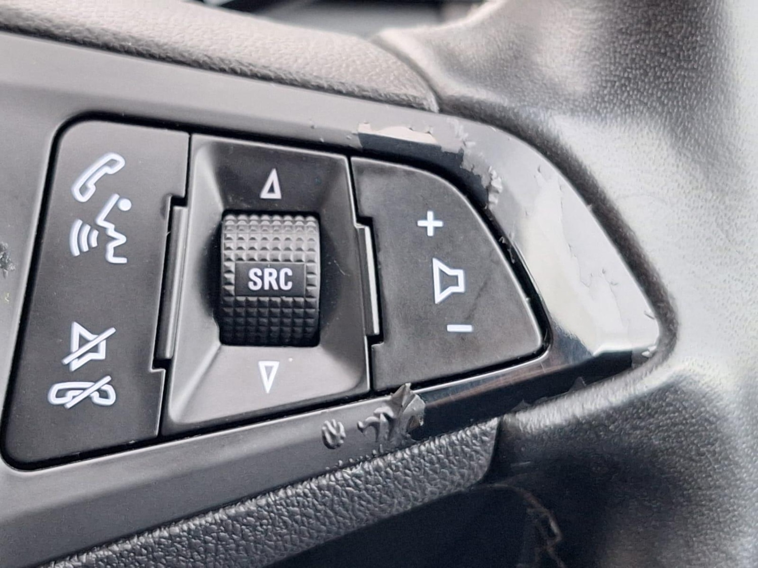 Used Vauxhall Astra 2018 for sale - 76741848: Photo 32