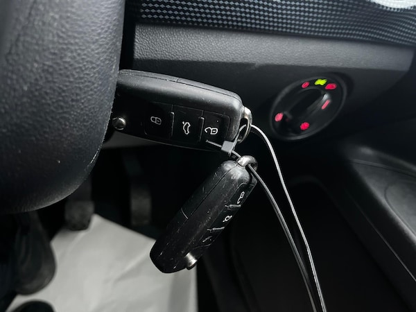 Used Volkswagen up! 2017 for sale - 76304435: Photo 14