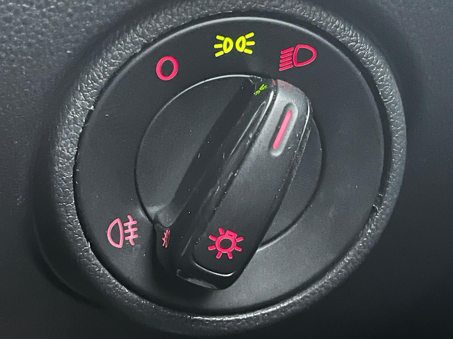 Used Volkswagen up! 2017 for sale - 76304435: Photo 17