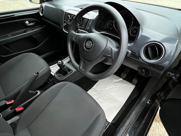 Used Volkswagen up! 2017 for sale - 76304435: Photo 27