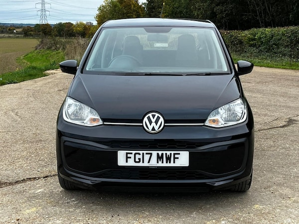 Used Volkswagen up! 2017 for sale - 76304435: Photo 2