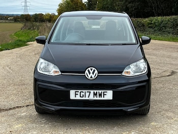 Used Volkswagen up! 2017 for sale - 76304435: Photo 2