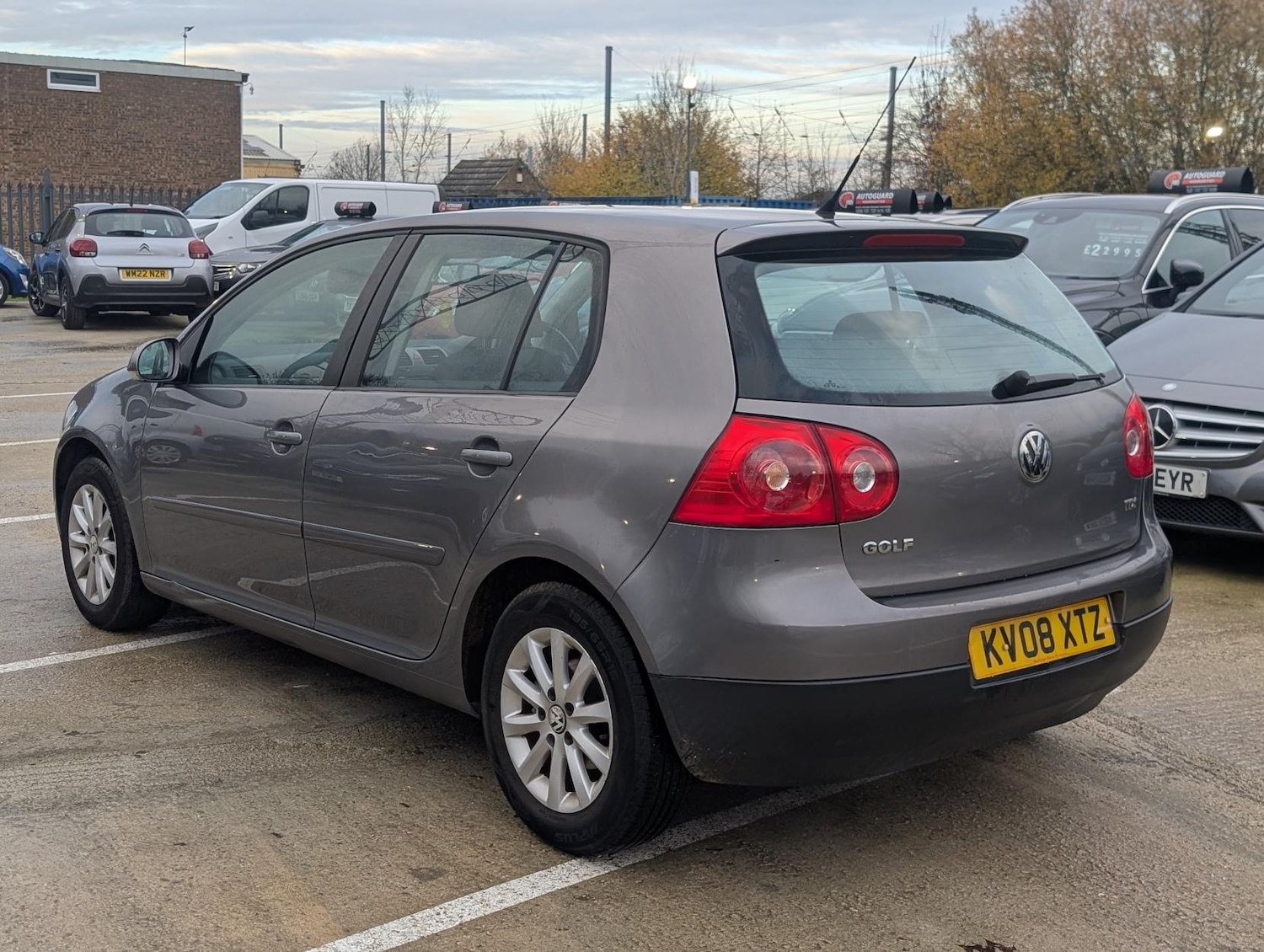 Used Volkswagen Golf 2008 for sale - 76837589: Photo 6