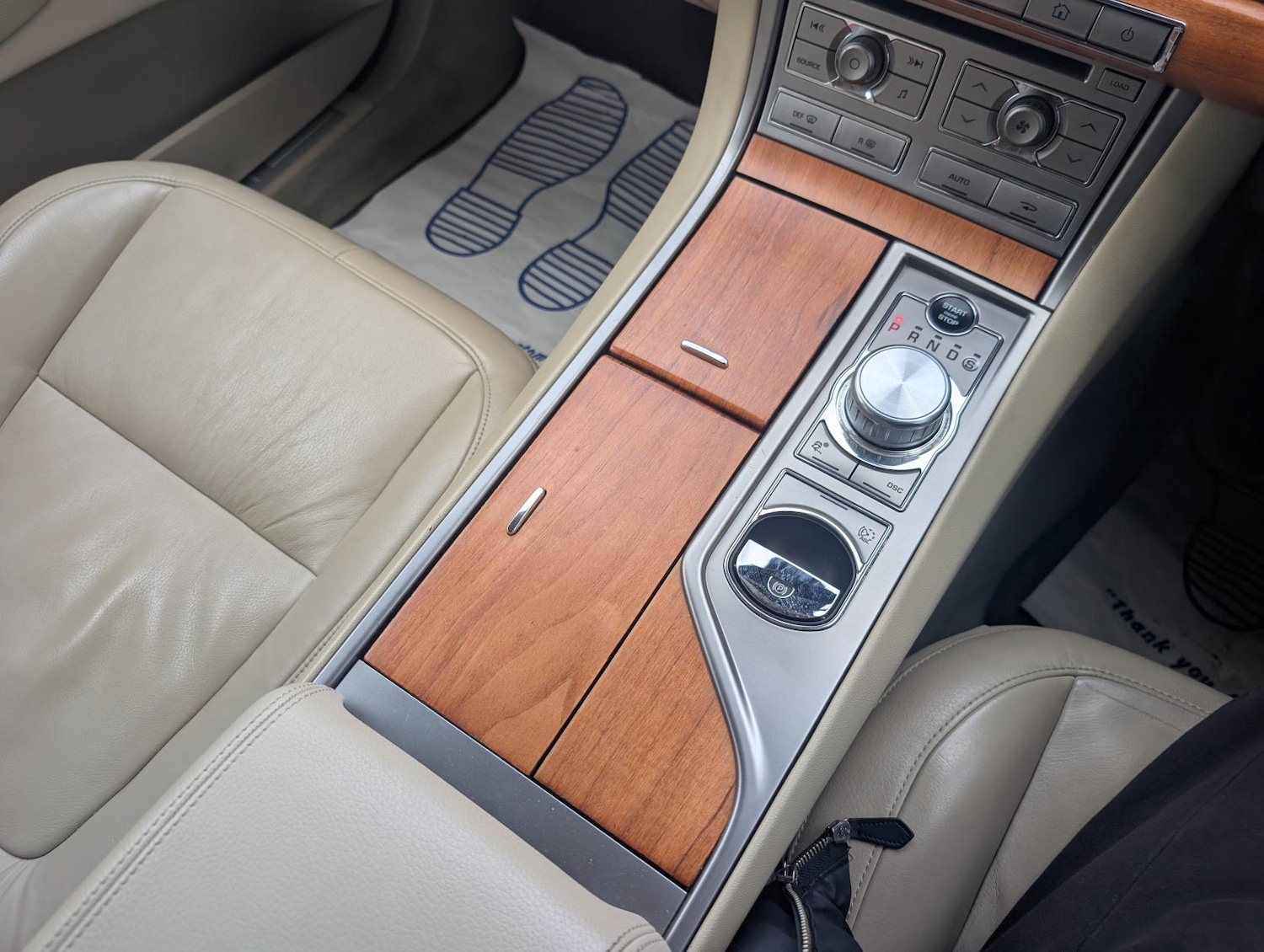 Used Jaguar XF 2010 for sale - 77532311: Photo 25