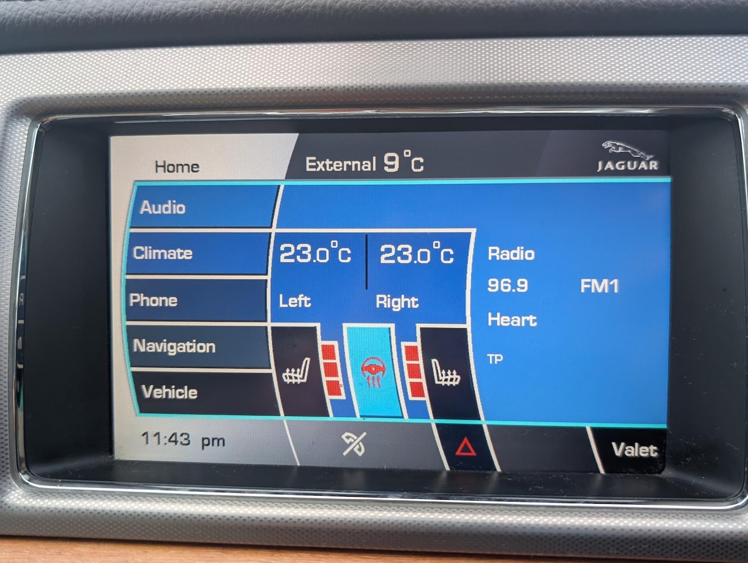 Used Jaguar XF 2010 for sale - 77532311: Photo 31