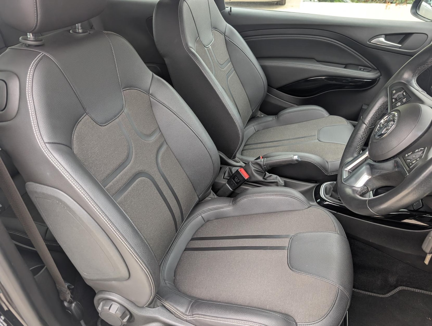 Used Vauxhall ADAM 2017 for sale - 76355900: Photo 11