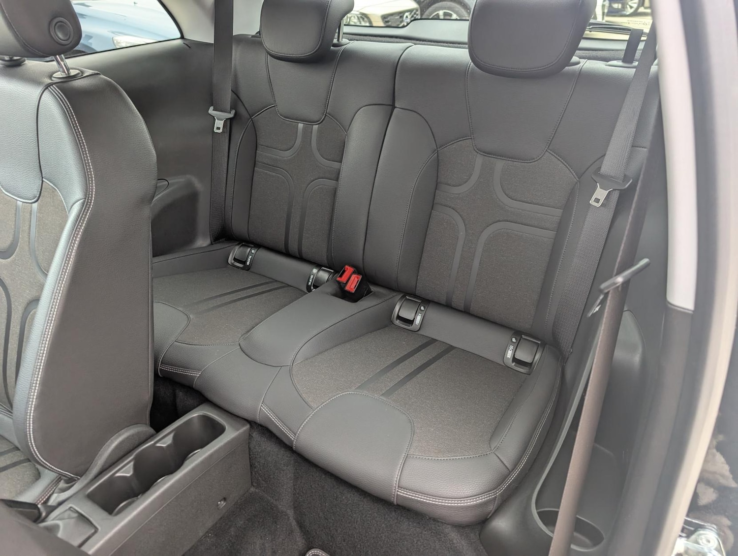 Used Vauxhall ADAM 2017 for sale - 76355900: Photo 19