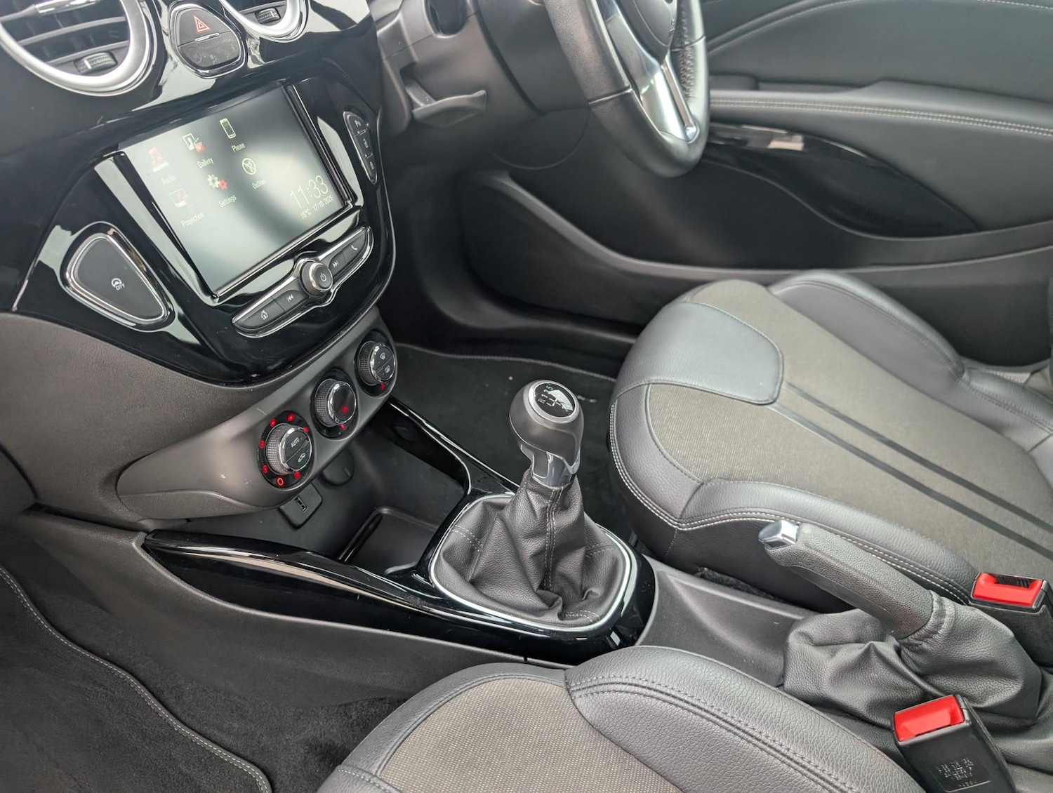 Used Vauxhall ADAM 2017 for sale - 76355900: Photo 21