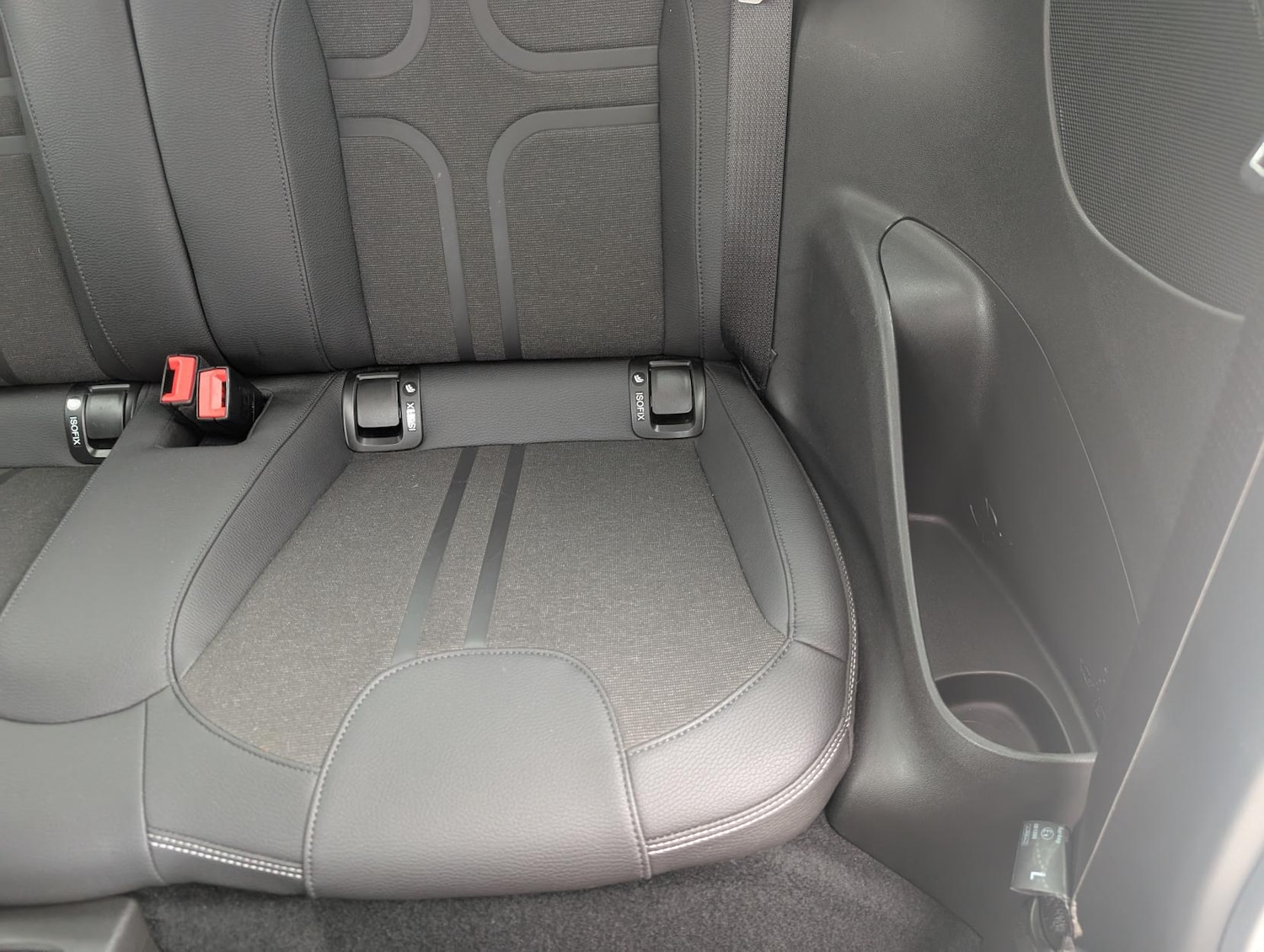 Used Vauxhall ADAM 2017 for sale - 76355900: Photo 29