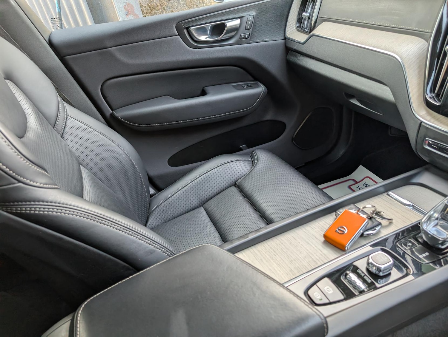 Used Volvo XC60 2021 for sale - 76847350: Photo 31