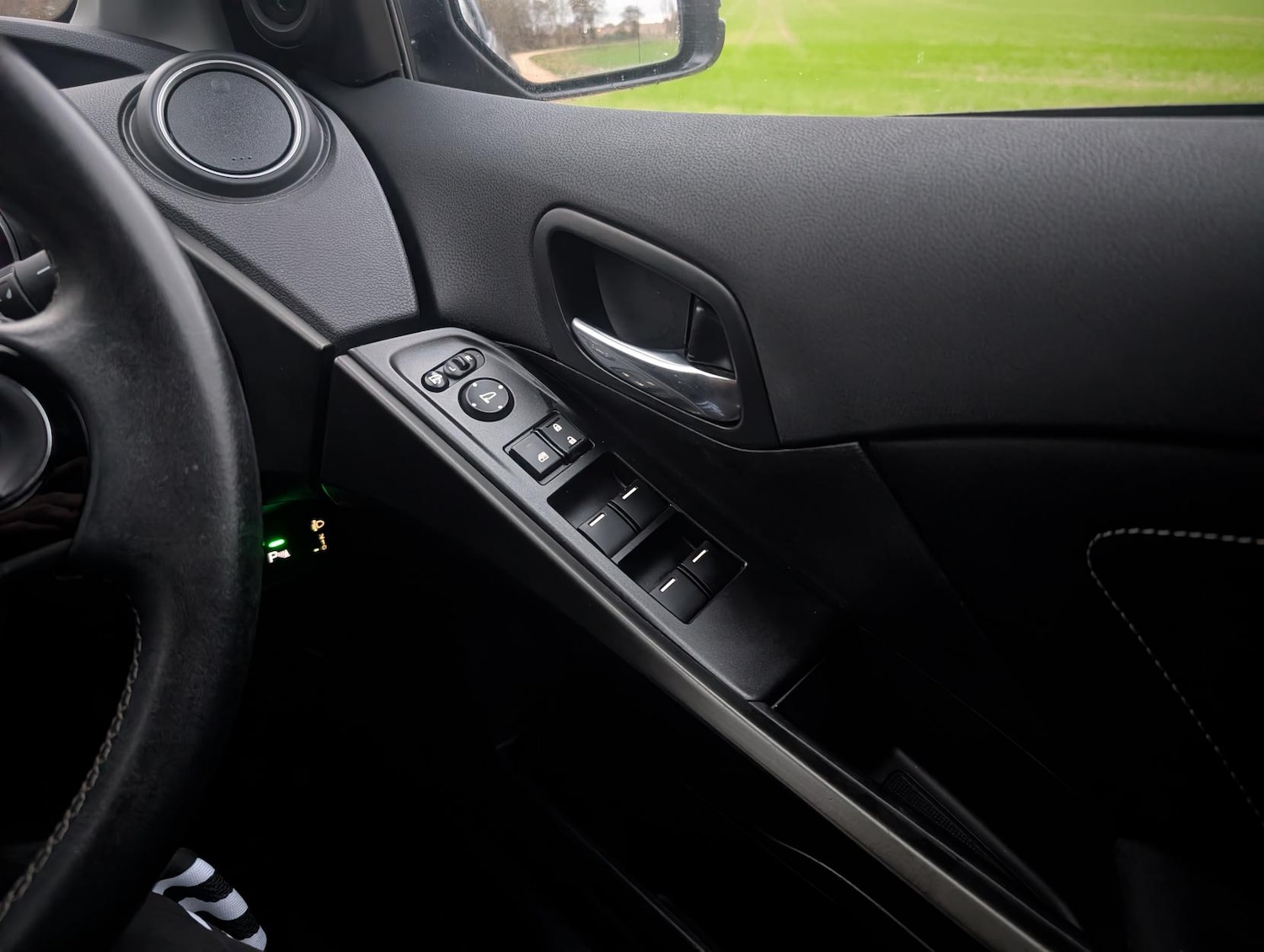 Used Honda Civic 2017 for sale - 76647779: Photo 15