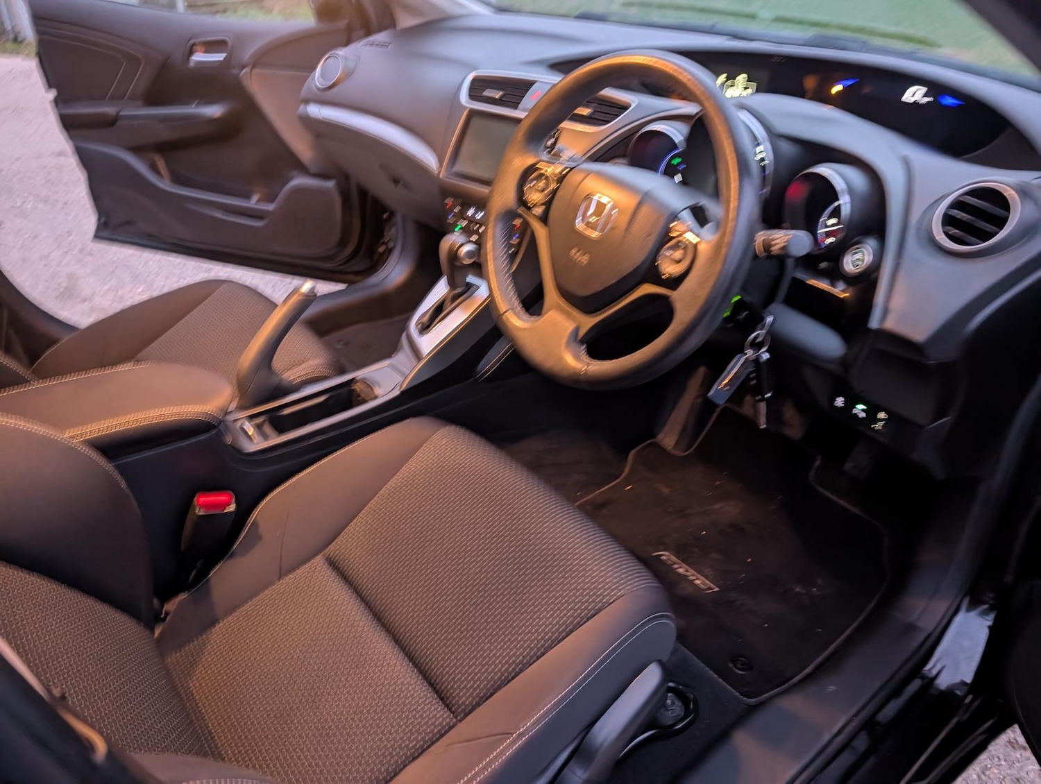 Used Honda Civic 2017 for sale - 76647779: Photo 25