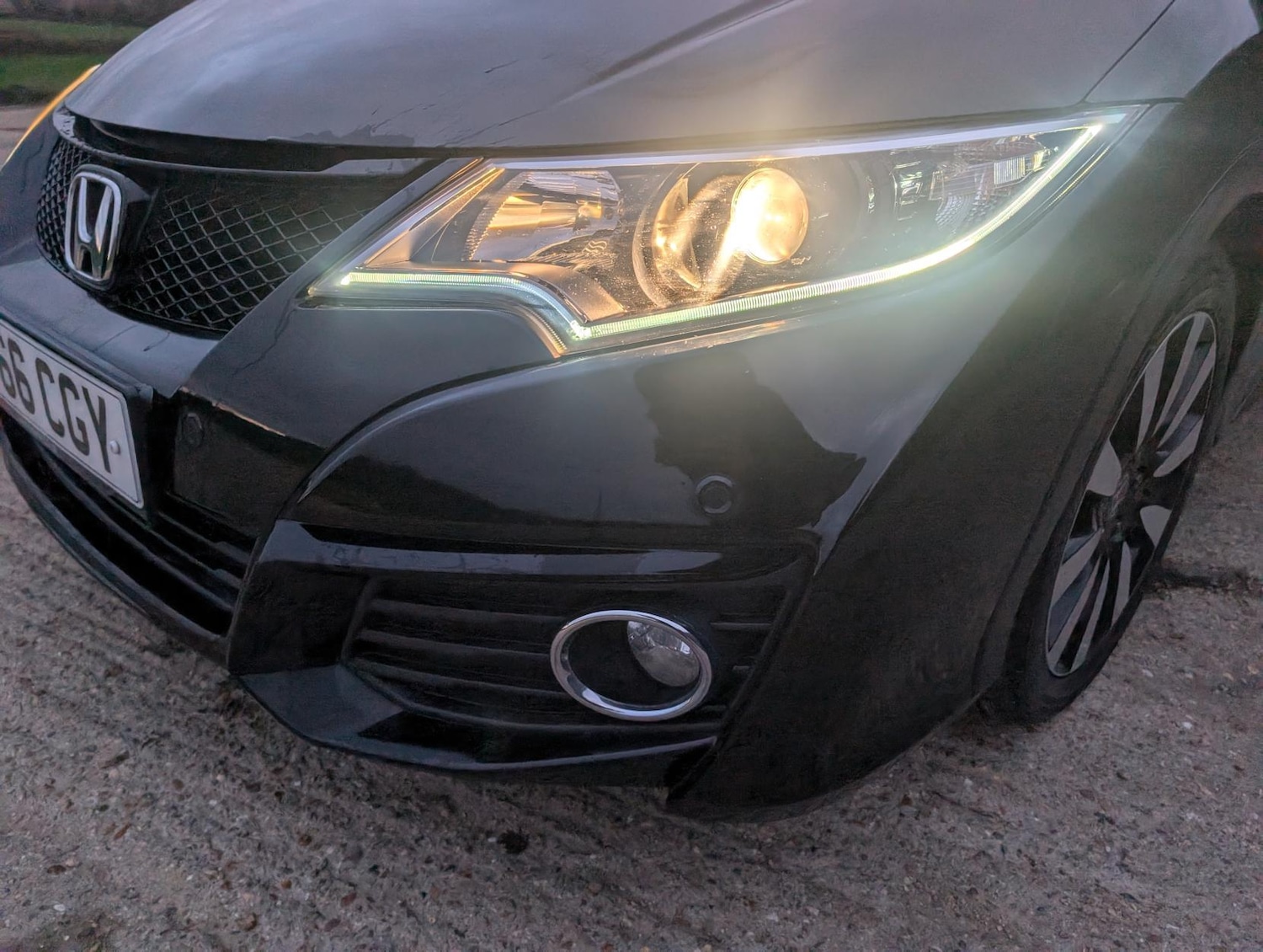 Used Honda Civic 2017 for sale - 76647779: Photo 32