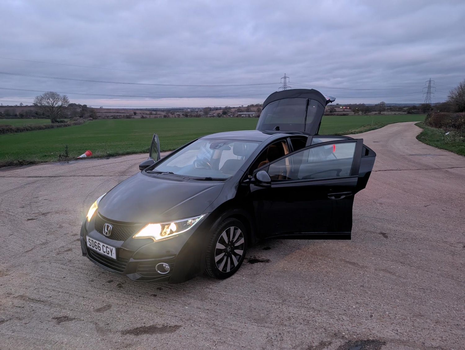 Used Honda Civic 2017 for sale - 76647779: Photo 9