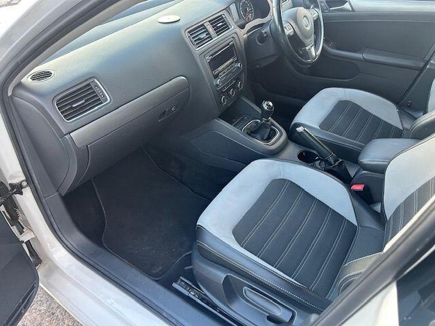 Used Volkswagen Jetta 2013 for sale - 77446860: Photo 11