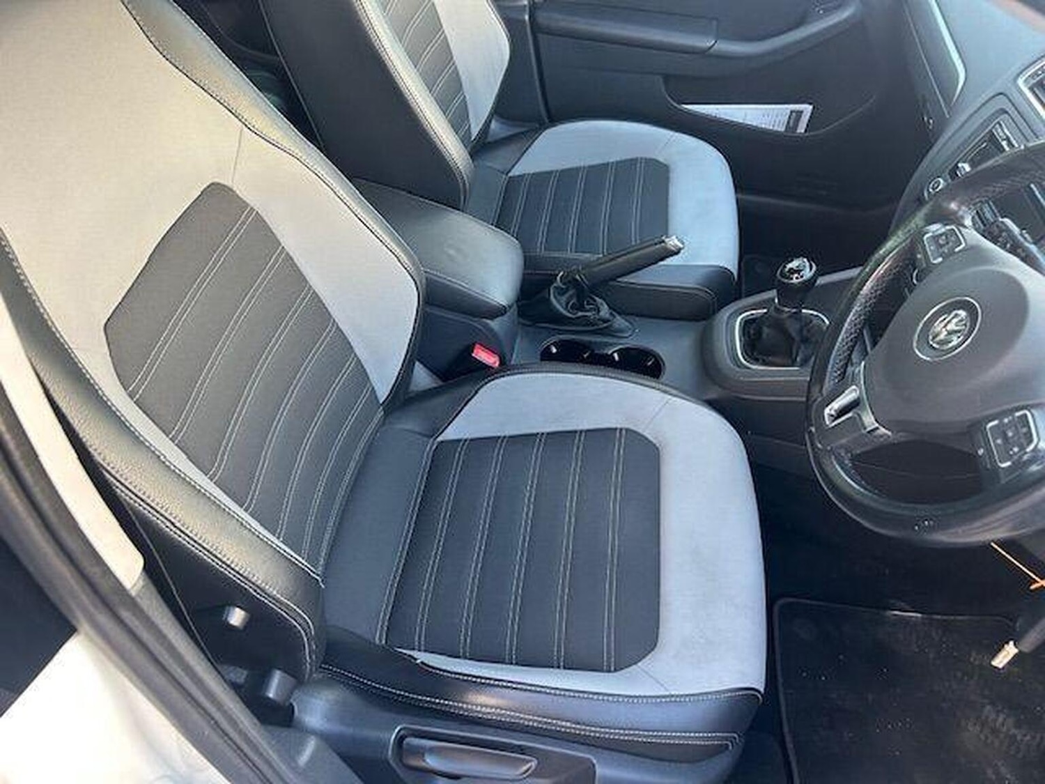 Used Volkswagen Jetta 2013 for sale - 77446860: Photo 9