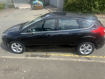 Used Ford Focus 2011 for sale - 79290278: Photo
