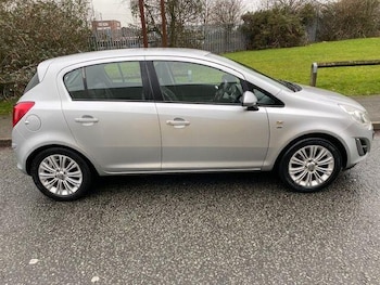 Used Vauxhall Corsa 2012 for sale - 77144479: Photo