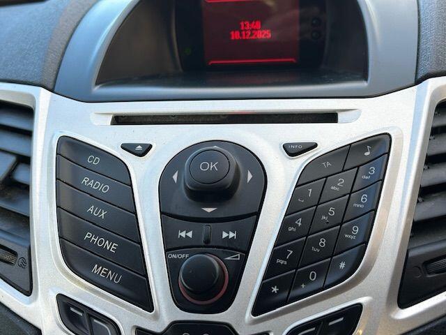 Used Ford Fiesta 2012 for sale - 76899257: Photo 10