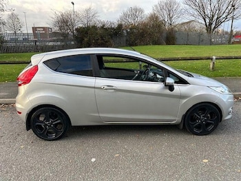 Used Ford Fiesta 2012 for sale - 76899257: Photo