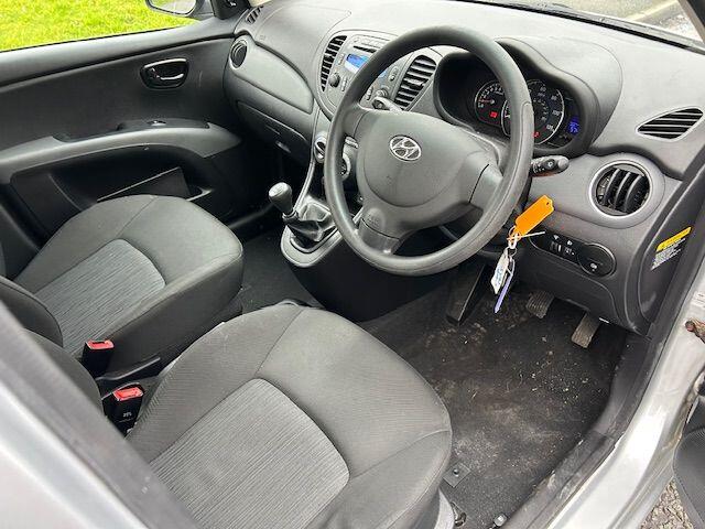 Used Hyundai i10 2014 for sale - 77279464: Photo 9